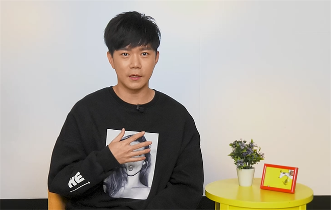 李岳十分珍惜当哥哥的每一分每一刻。