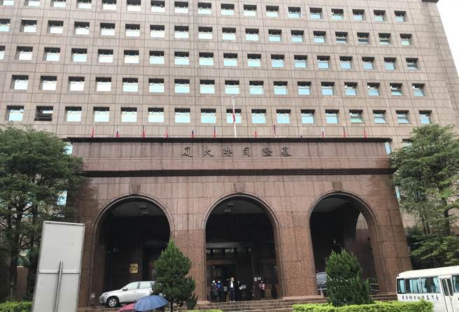 基隆一名学生骂他人「狗嘴」，遭法院依公然侮辱罪处3千元罚金，得服劳役3日。（陈彩玲摄）
