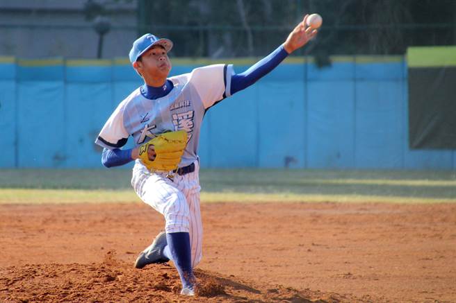 大溪高中高一左投陈品宏。（学生棒球联盟提供）