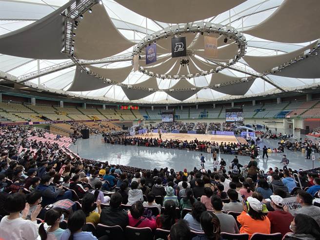 2021P.League＋ 桃园领航猿主场开幕战3日在桃园市立综合体育馆登场。（蔡依珍摄）