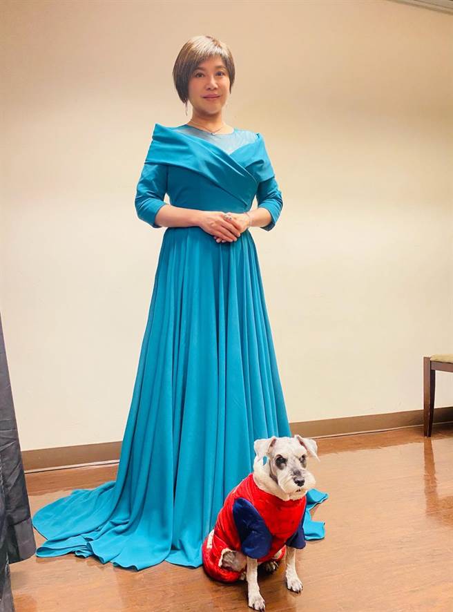 唐美云参与「臺湾的声音2021新年音乐会」演出。（唐美云歌仔戏团提供）