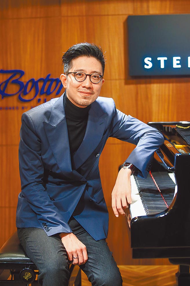 台灣指揮家莊東杰近期返台隔離出關，將挑戰一口氣指揮演出3首貝多芬鋼琴協奏曲。（鄧博仁攝）