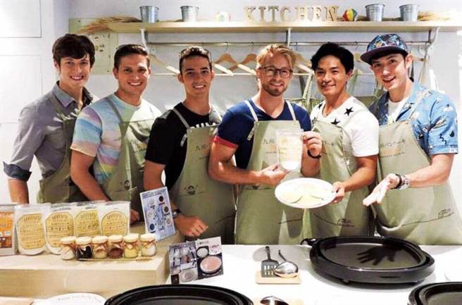 6年前加入《2分之一强》节目的法比欧，帅气外表成为各大厂商的最爱。（图／翻摄自法比欧脸书）