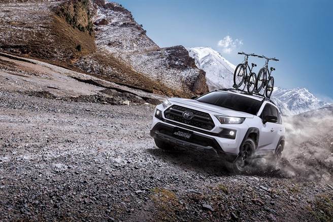 和泰汽車蟬聯19年台灣車市銷售冠軍，RAV4稱霸單一車款銷售冠軍。（和泰車提供）