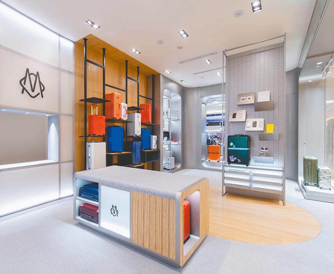 室内木质装潢，带来温暖调性。（美之心提供）