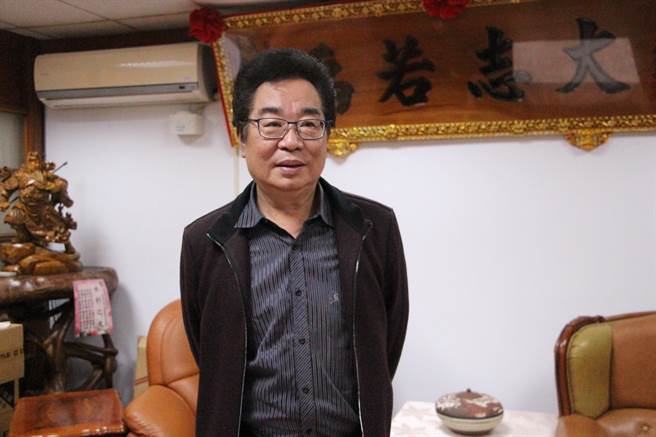 農委會農田水利署苗栗管理處長謝福弘在各界支持下，投入下屆縣長備戰工作，將全力以赴，不辜負鄉親所託。（何冠嫻攝）