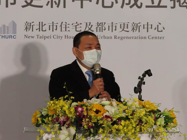 台中到素食店查莱猪惹议 侯友宜：新北作为有程序、步骤。（叶德正摄）