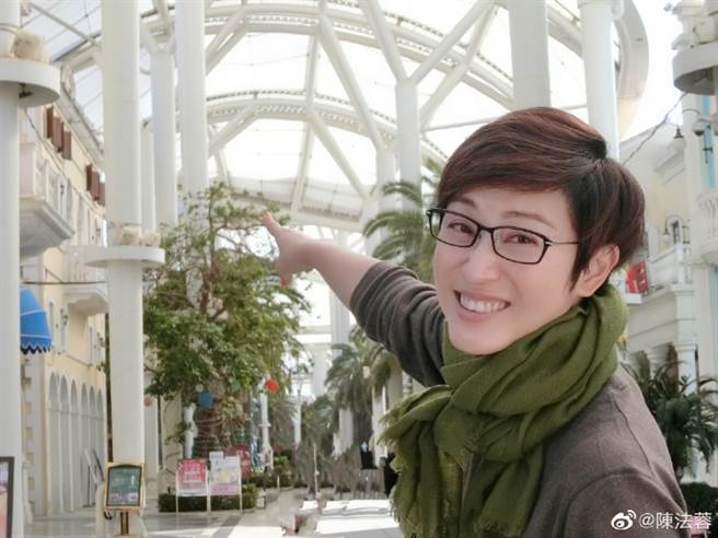 陈法蓉享受单身，对感情不强求。（图／取材自陈法蓉微博）