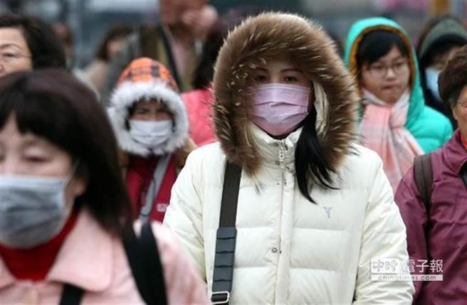 今晚起寒流迈向高峰，全台将进入48小时的冰冻地狱。(资料照)
