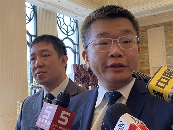 出席里长联谊会，是否为下届台中市长选举舖路？立法院副院长蔡其昌强调，「把现在的位置做好了，就自然会有下一个位置」。（卢金足摄）