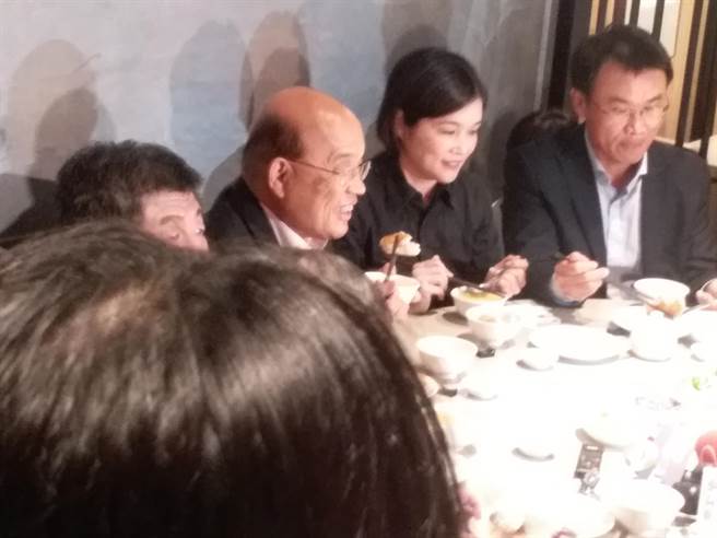 蘇揆出席台灣豬品嚐活動(張理國攝)