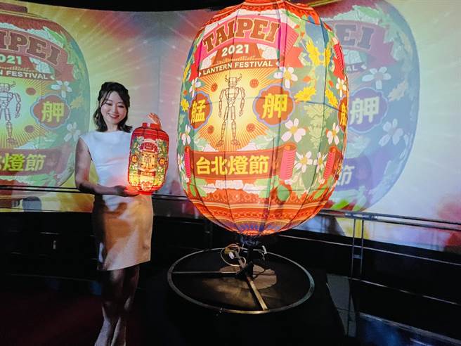 台北灯节将在2月26日登场，观传局６日指出，展期将由摇滚天王伍佰与金曲歌后魏如萱揭开序幕。（吴康玮摄）