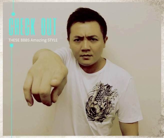 戏里戏外都贩毒 高盟杰化名「老板」卖安毒 交易过程全都录（翻摄 高盟杰脸书）