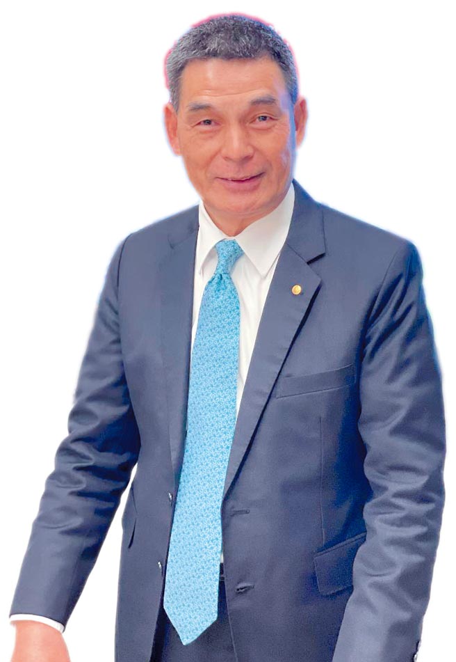 戴德梁行董事总经理顏炳立