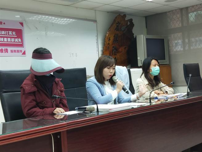 听损儿疑遭掌掴监视器却坏了 新北教育局：已展开调查。（叶德正摄）