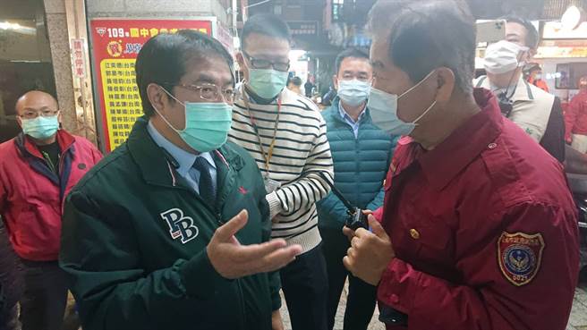 台南市長黃偉哲到場了解狀況(圖/程炳璋攝)