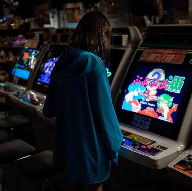 日本22岁正妹实况主「小动」（うごくちゃん‧Ugokuchan）。(图/ 摘自うごくちゃん IG)