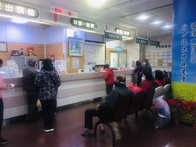 氣溫驟變最需要小心注意的是「中風的危機」。 （大甲李綜合提供／陳淑娥台中傳真）