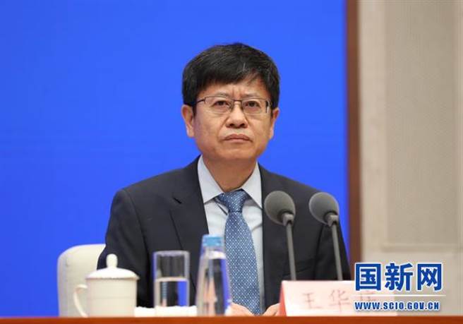 中国大陆疾控中心免疫规画首席专家王华庆。（国新办）