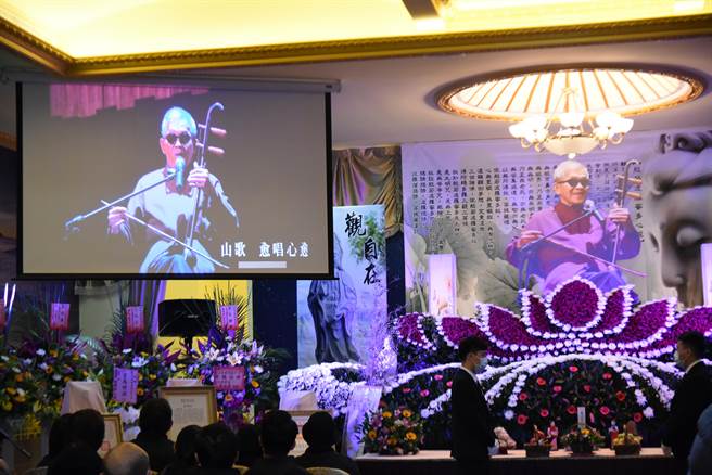 已故的國寶級客家山歌大師徐木珍精通多種樂器及曲調，隨口來更是他為他人難以取代的經典技藝。（莊旻靜攝）