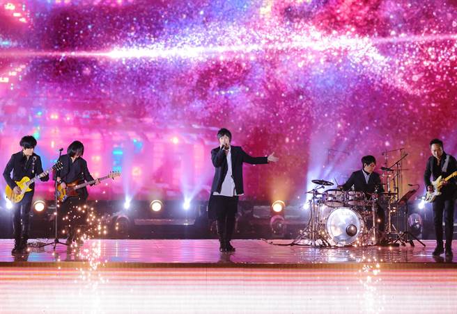 五月天「好好好想见到你」演唱会桃园站今晚最后一场。（相信音乐提供）