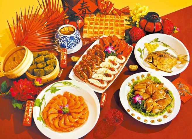 除夕中式围炉宴。（台中林酒店提供）
