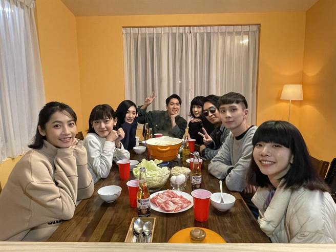 原子邦妮查查为放松「脑海」 吃药助眠莫名晕眩飘然