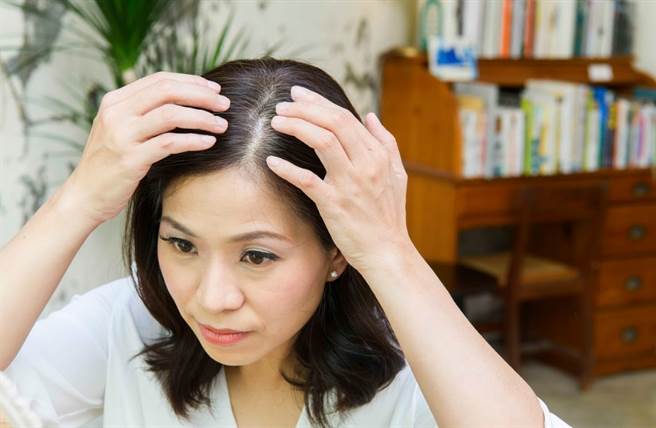 银离子跃升热搜「关键原因」击退白髮。（图／雅邬乐提供）
