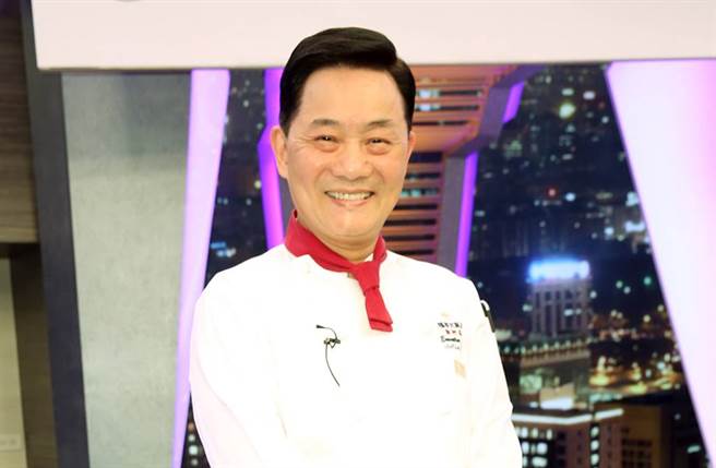 阿基师上月闪离主持15年的《型男大主厨》，让婆妈粉丝很不舍。（图／本报系资料照片）