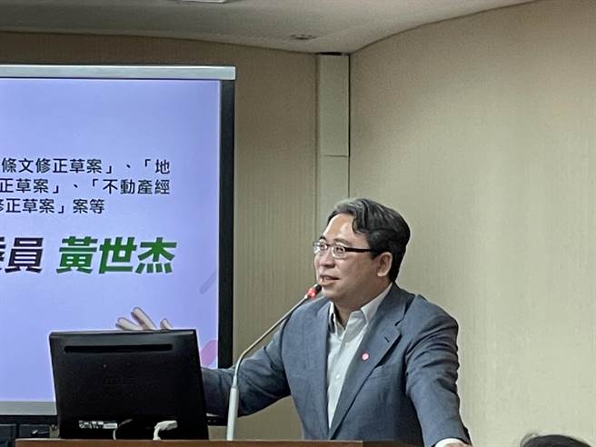 民进党立委黄世杰 (吴家豪摄)