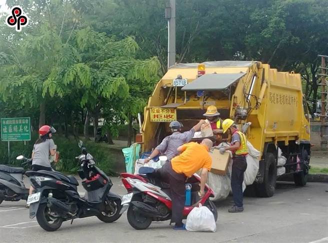 有劳工反映，自己在职灾期间与雇主终止劳动契约，但又担心退出劳保后无法领取相关给付。（报系资料照）