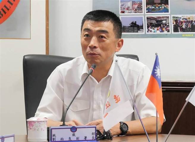 去年7月接任高雄市警察局長的劉柏良，不過任職半年就傳出因捲入石木欽案將遭拔官，劉柏良喊冤表明「名譽受損，不能接受」，同為警界的國民黨立委葉毓蘭在臉書聲援劉柏良，支持劉柏良為名譽而戰。（本報資料照）