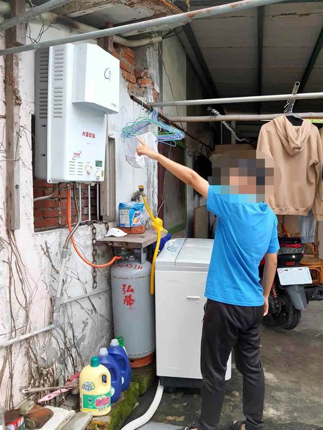疫情衝击下，据台湾展界展望会统计指出，截至2020年9月底为止，申请展望会特殊景况扶助金人数急涨近50％，如家中曾有老旧热水器的小舒，曾因热水器年久失修、差一点就发生火灾。（台湾世界展望会提供／林良齐台北传真）
