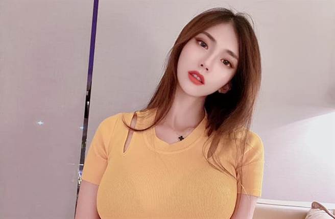 谢薇安外型甜美还有F级傲人上围。(图／翻摄自谢薇安脸书)