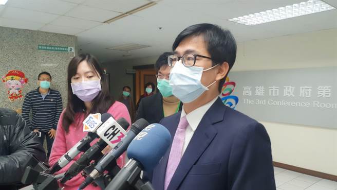 高雄市長陳其邁今表示，高雄防疫旅館量能再增912間，除市民優先入住，也開放離島鄉親申請。（柯宗緯攝）