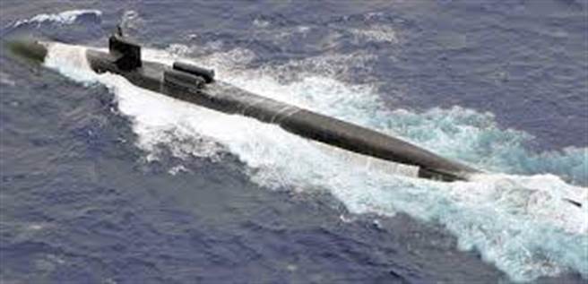 美国海军俄亥俄号巡航导弹核潜艇。