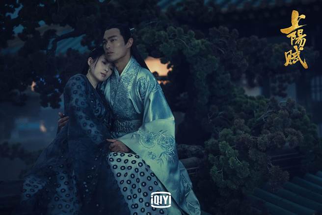 章子怡（左）在《上陽賦》和楊祐寧為青梅竹馬。（愛奇藝國際站提供）