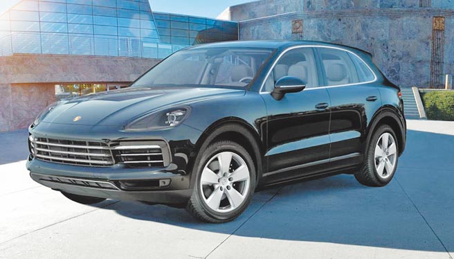 全聯今年初一福袋頭獎開放投票，可票選市值354萬元的「Porsche保時捷Cayenne」。（全聯提供）