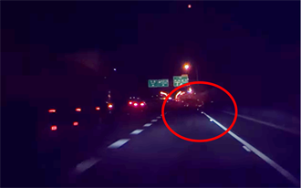 19歲男大生期末出遊遇死劫 小客車撞護欄7秒翻9圈噴飛慘死