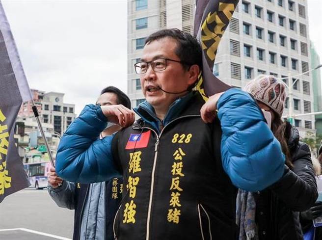 台北市议员罗智强过去参选高雄市议员失利，人生陷入迷惘。（图／摘自罗智强脸书）