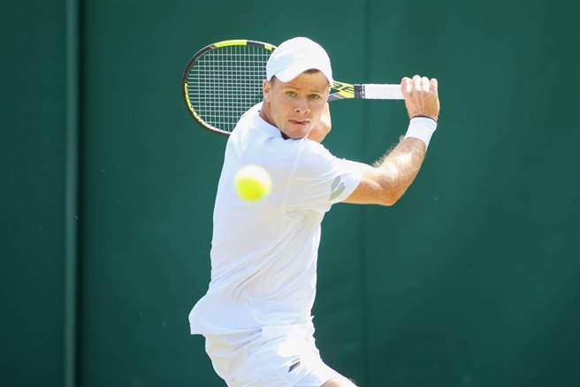 美国职业网球选手哈里森拒绝戴口罩受访，挨罚3000美元。（达志影像）