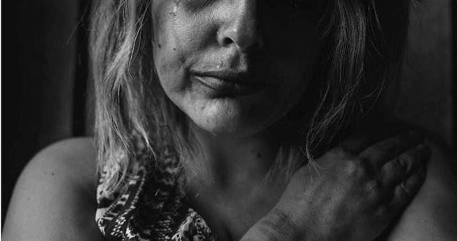 陈姓男鱼贩竟扮按摩客性侵按摩女被判刑4年2月，又被检方追讨30万余元补偿被害人。（示意图／unsplash）