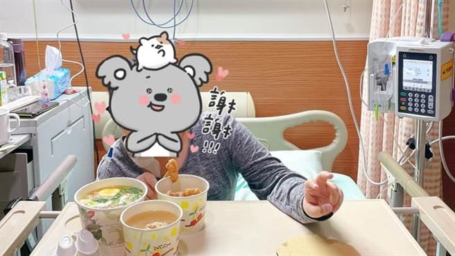 一名9岁的男童因罹患白血病，每月都须住院治疗，母子两叫外送，遇到暖心外送员，令他们相当感动。（图／翻摄自爆料公社）