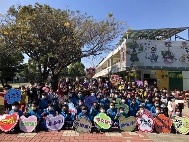 王惠美强调，彰化县所有学童吃到的午餐，绝对是营养、安全，且不添加来剂的，绝对不会因为营养午餐免费，品质就大打折扣。(吴建辉摄)