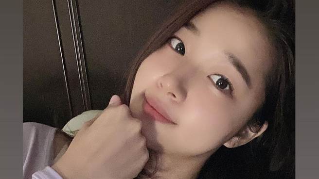 ohttomom近日在IG上晒出自拍影片令网友们暴动（图／IG@ohttomom ）