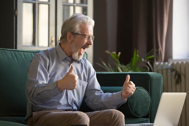 有些生肖天生貴人少，直到中年以後，人生才會越走越順遂。(示意圖/達志影像)