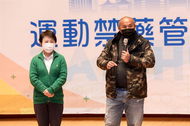 「森林王子」市政顾问张泰山以自身为例，参与2008北京奥运时，因对于运动禁药规范不清楚，导致误食禁药引发参赛风险。（卢金足摄）