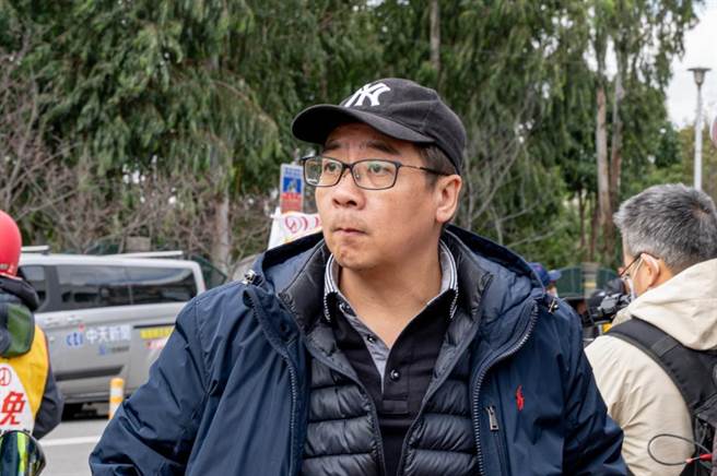 罷王總部執行長邱仁德指出罷王失敗將辭里長。（翻攝照片／黃婉婷桃園傳真）