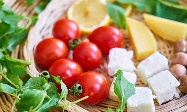 地中海飲食不只是食物的內容，更是一種健康的生活方式。(示意圖/Pixabay 康健雜誌提供)