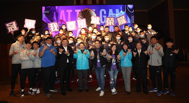 2021日出茶太菁英杯篮球邀请赛，集结8支HBL高中男子篮球甲级球队对抗。（大会提供）